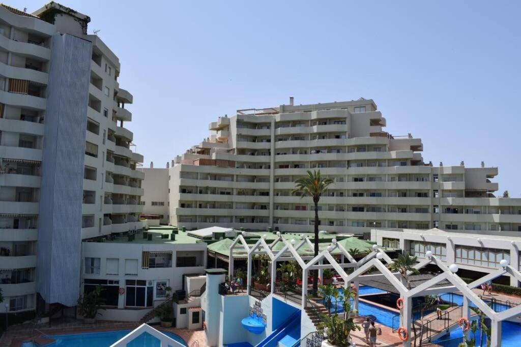 Benalbeach Lux, Jacuzzi, Beachfront - 432 * Benalmádena